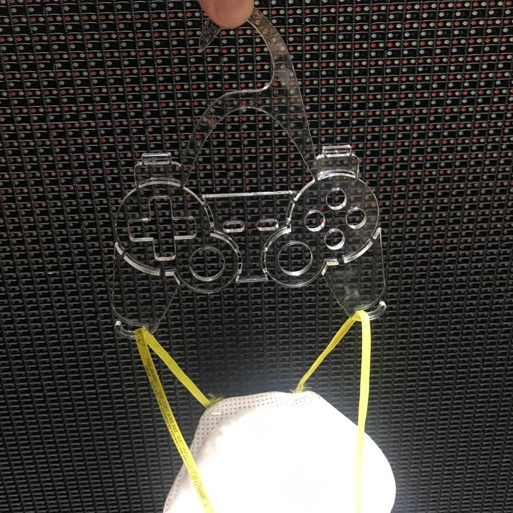 Clear Acrylic Face Mask Holder - Picture 4 of 8